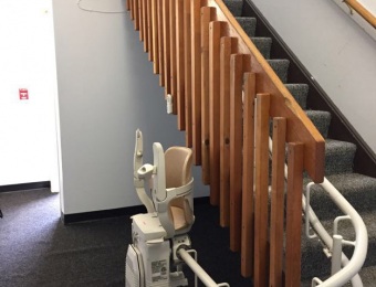 Colt Block APT - Curved Stairlift