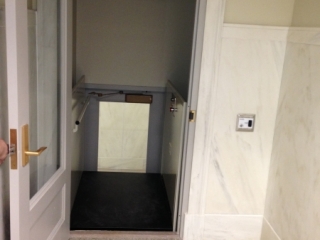 Enclosed Wheelchair Lifts