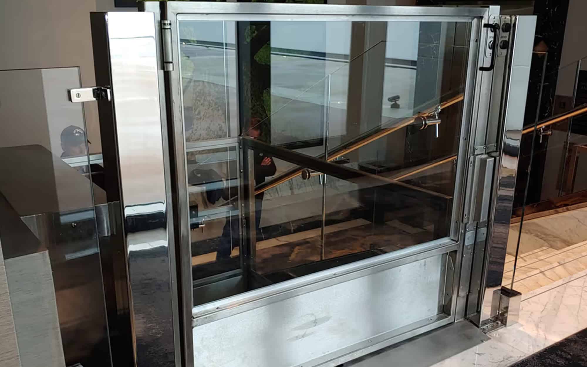 Post-Oak-Hotel-3-scaled-e1690362226403 (1).avif Post Oak Hotel 3 Scaled E1690362226403 (1).avif