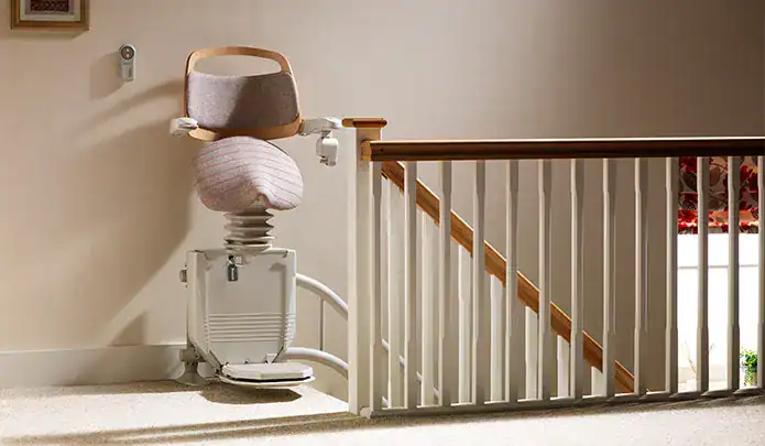 Stannah Stairlift Sadler 2605027 695x405 (1)